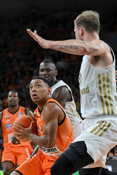 了更为灵活 了更为灵活