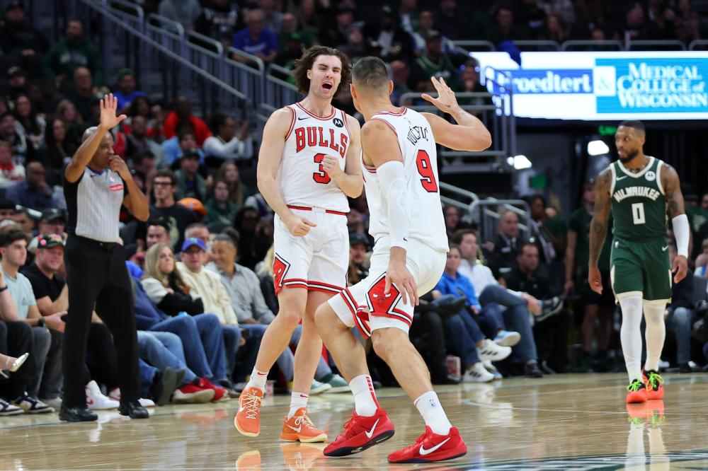 并非同队队 并非同队队