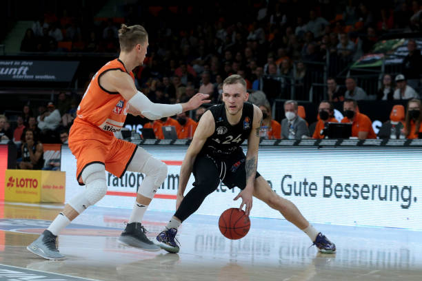 的出色发挥 的出色发挥